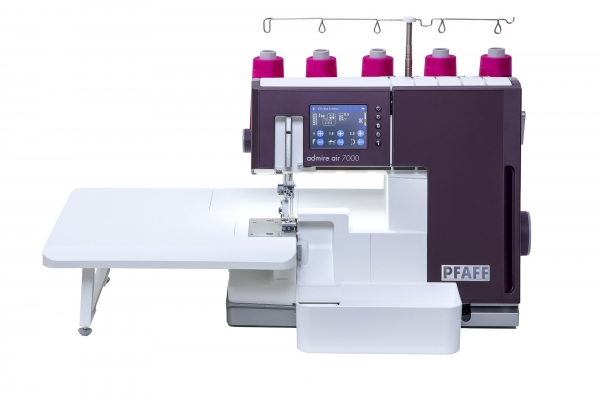 PFAFF admire air 7000 inkl. Coverlock-Box